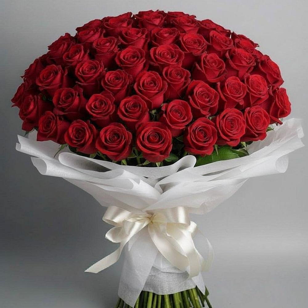 Букет 101 Красная роза Блэк Мэджик в Осоргино