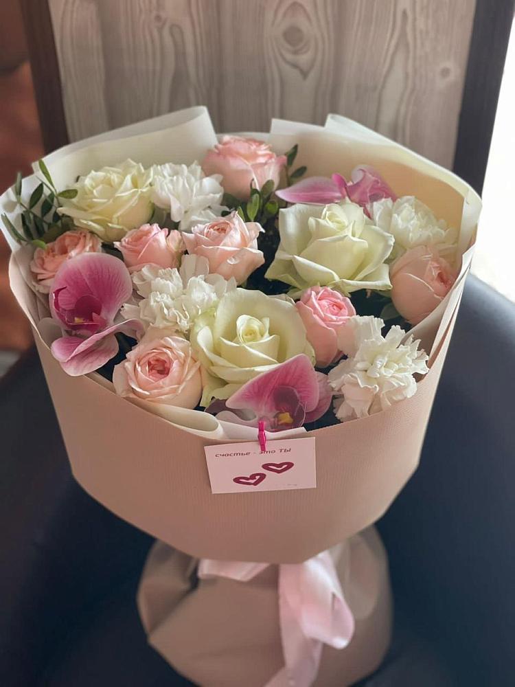 Букет цветов из: Орхидеи, Розы и Гвоздики в Осоргино