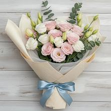 Букет цветов из:  Лизиантусы в Осоргино