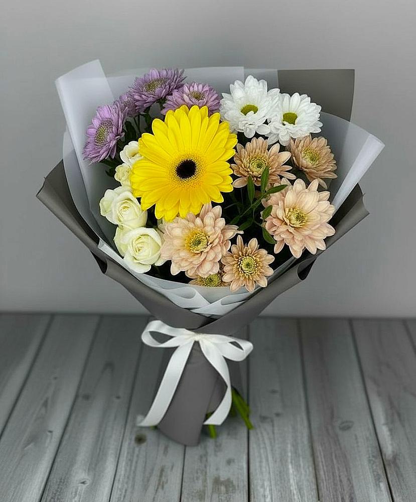Букет цветов из: Розы, Герберы и Хризантемы в Осоргино