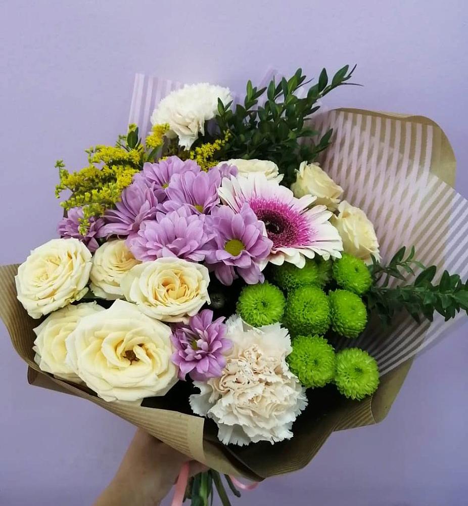 Букет цветов из: Хризантемы, Розы, Гвоздики и Герберы в Осоргино