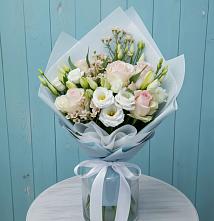 Букет цветов из:  Розы и Лизиантусы в Осоргино