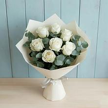 Букет Белые розы в Эвкалипте в Осоргино