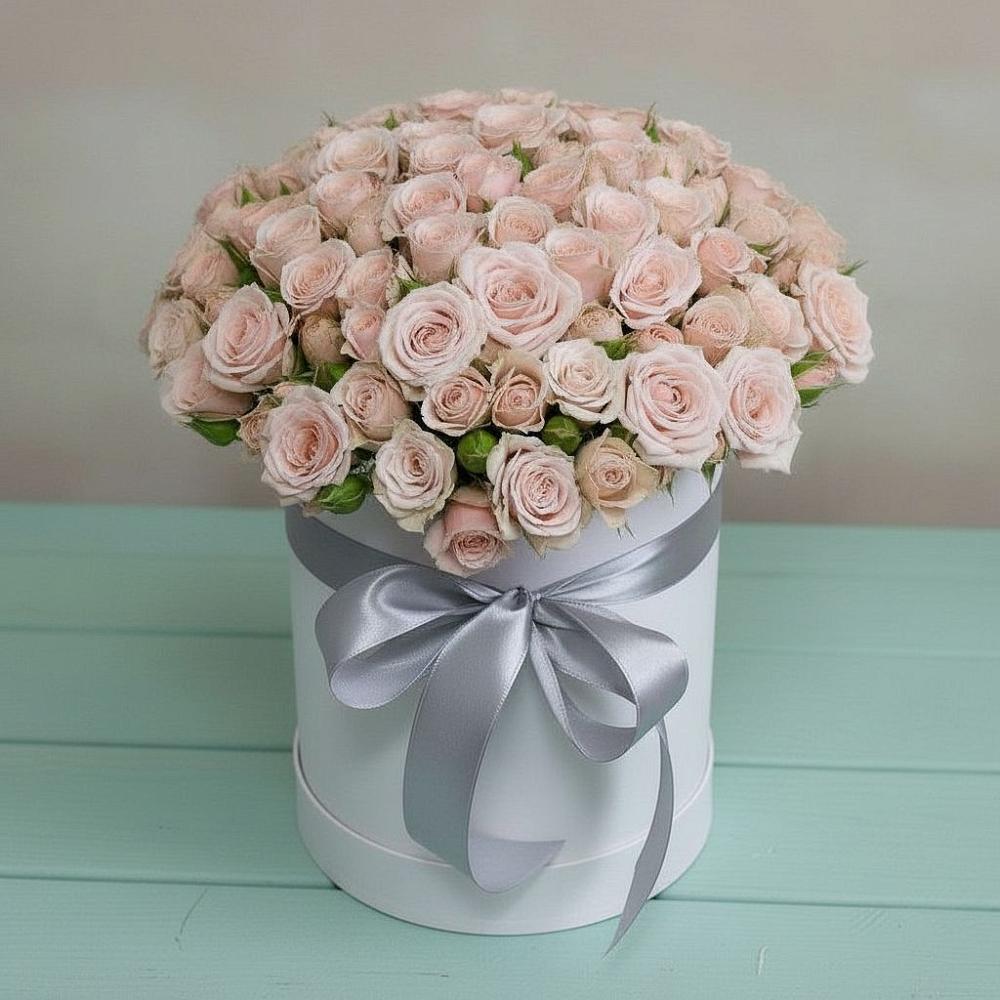 Цветочная композиция из Розы в шляпной коробке в Осоргино